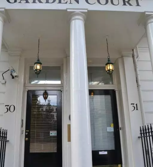 Fotos del hotel Garden Court:  7