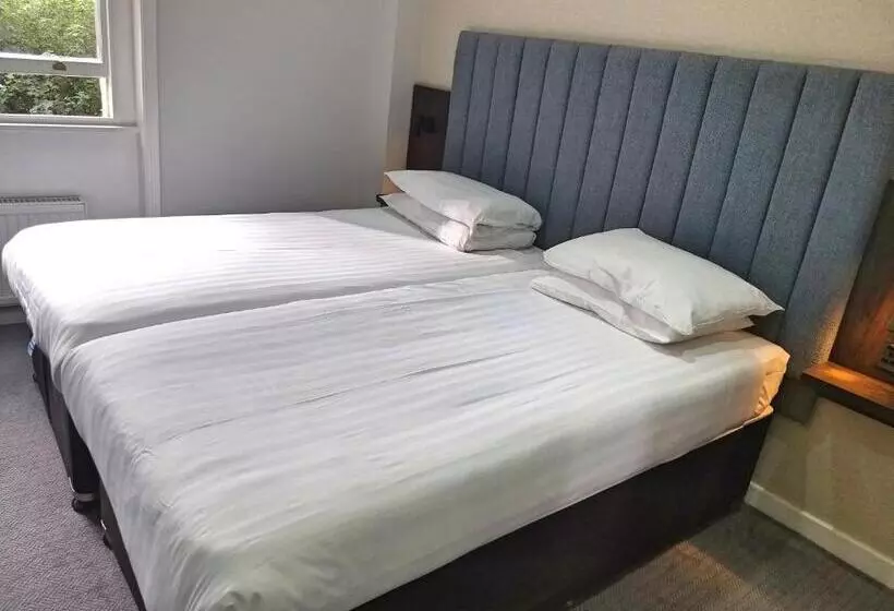 Fotos del hotel Garden Court:  16