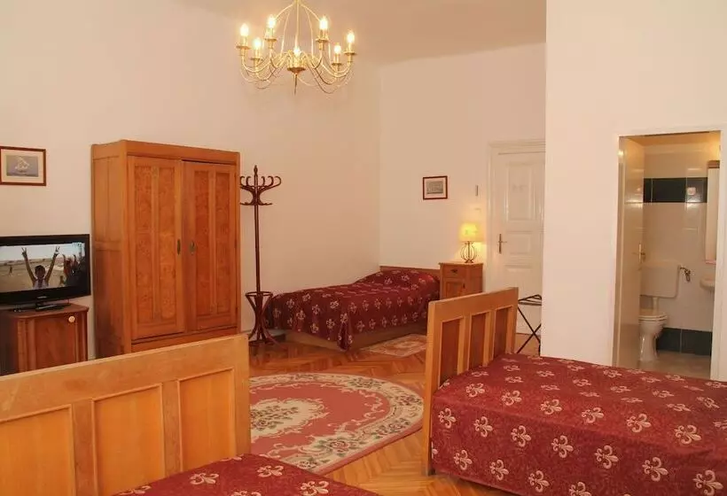 Fotos del hotel Inn Side  Kalvin House:  5