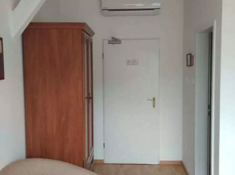 Fotos del hotel Inn Side  Kalvin House:  22