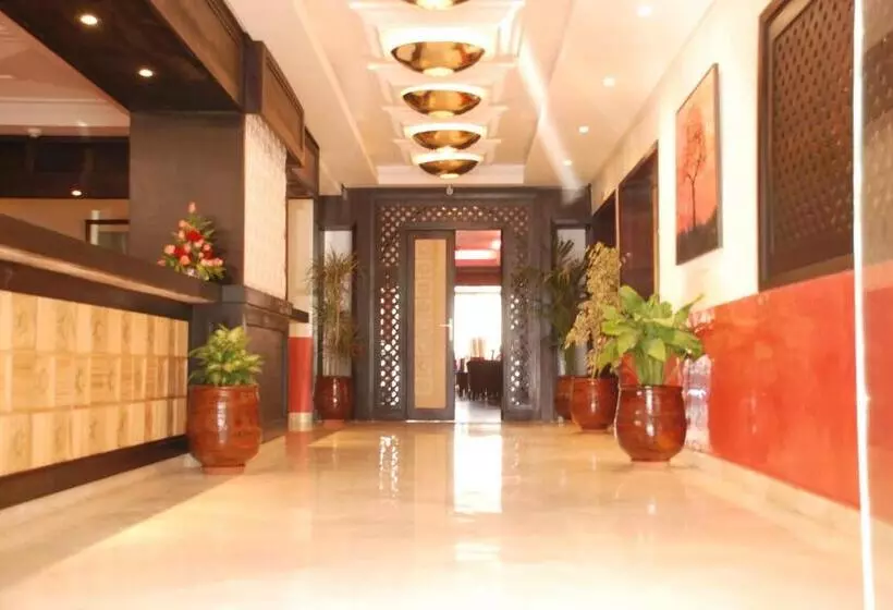 Fotos del hotel New Farah Hotel:  12