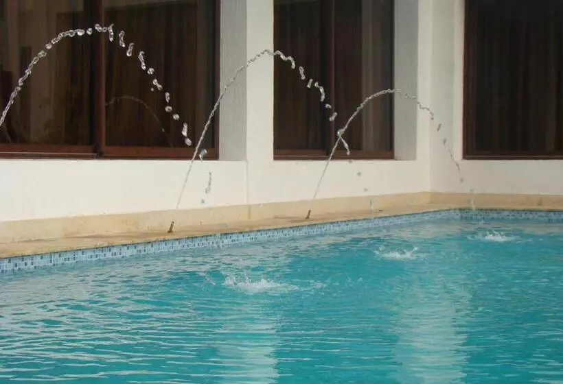 Fotos del hotel New Farah Hotel:  11