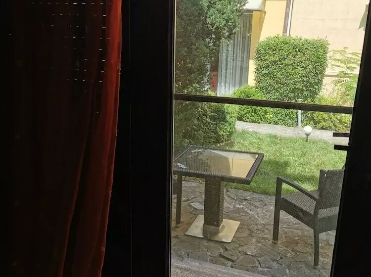 Fotos del hotel Prince Residence Apartments:  21