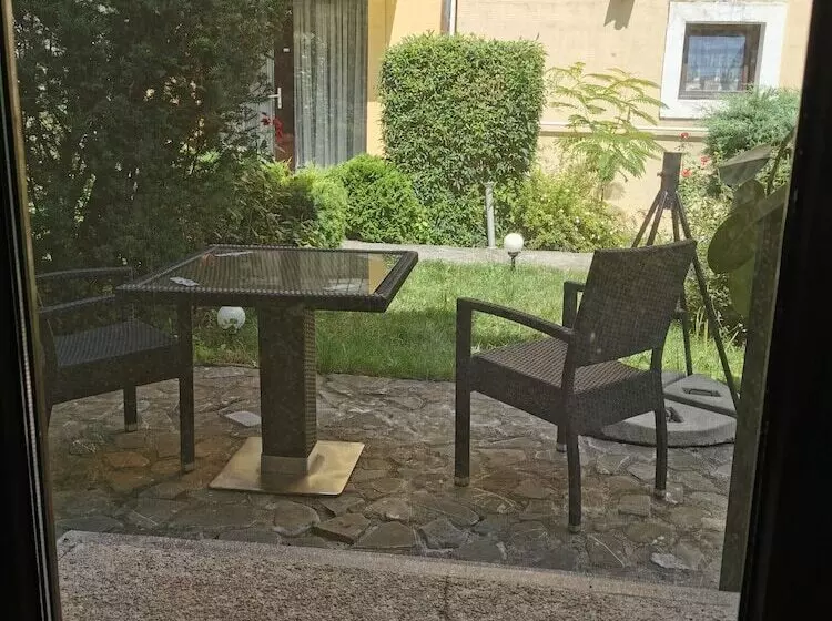 Fotos del hotel Prince Residence Apartments:  3