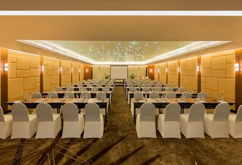 Fotos del hotel Radisson Suites Bangkok Sukhumvit  Sha Extra Plus:  5