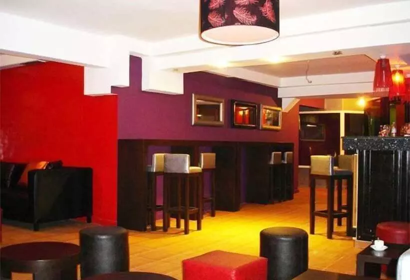 Fotos del hotel East West:  5