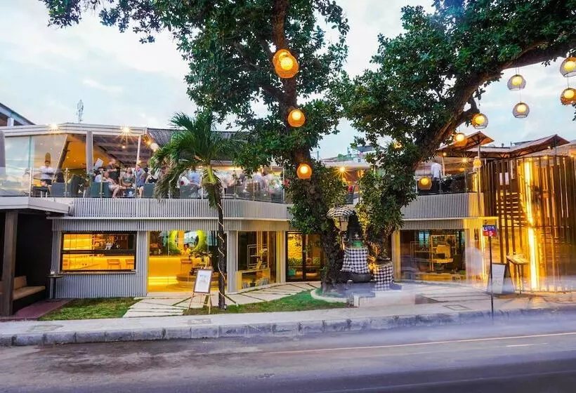 Furamaxclusive Ocean Beach Seminyak Bali