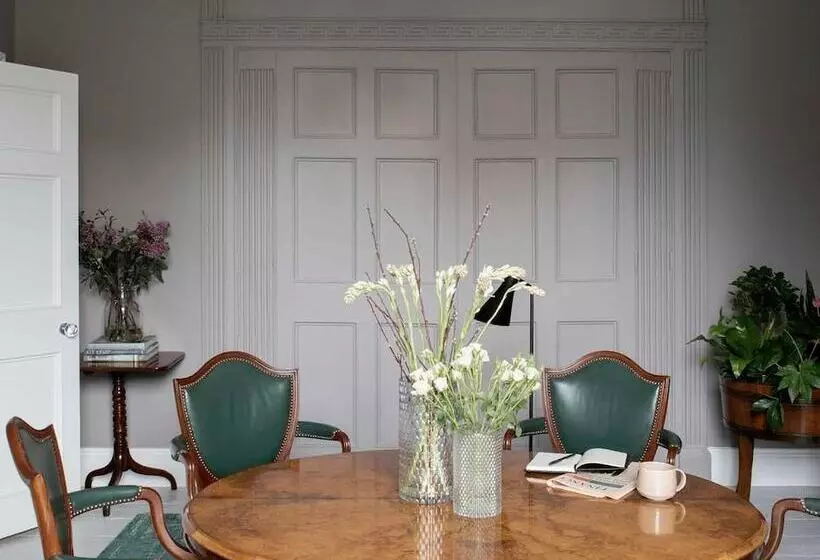 Fotos del hotel Pembroke Hall:  24