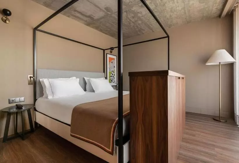 Fotos del hotel Exe Essenzia Porto:  17