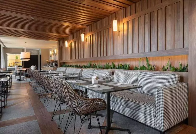 Fotos del hotel Exe Essenzia Porto:  20