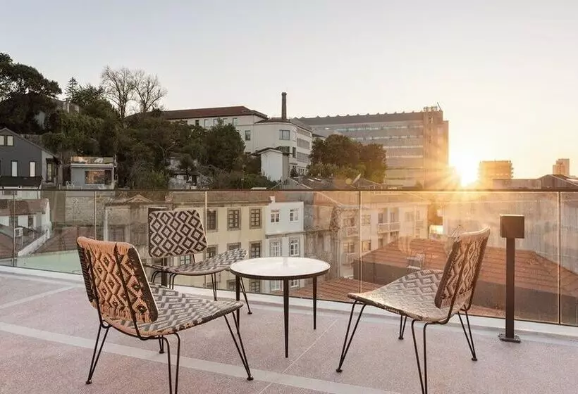 Fotos del hotel Exe Essenzia Porto:  5