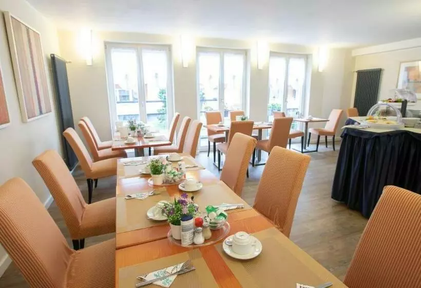 Fotos del hotel Elite:  17