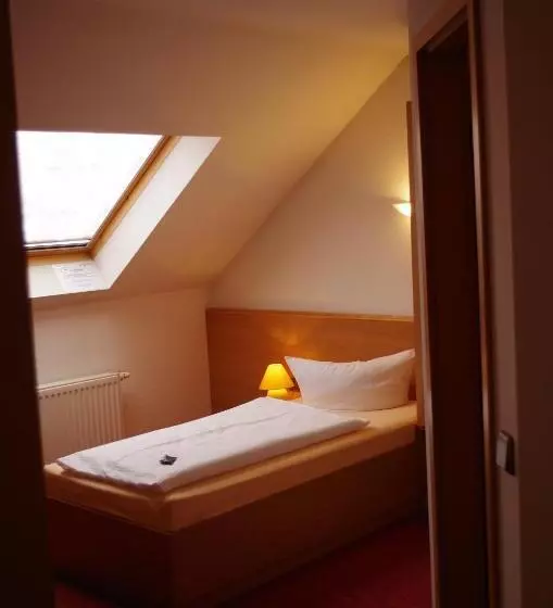 Fotos del hotel Zum Abschlepphof:  23