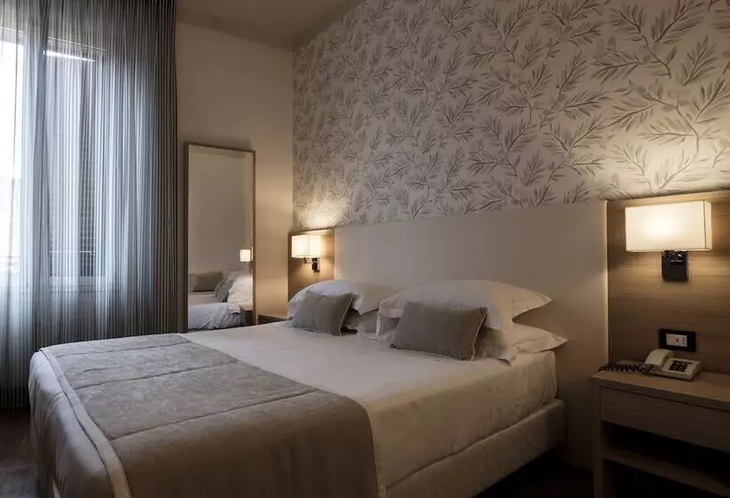 Fotos del hotel Accademia:  12