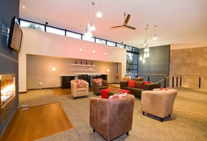 Fotos del hotel The Hub Boutique Hotel:  2