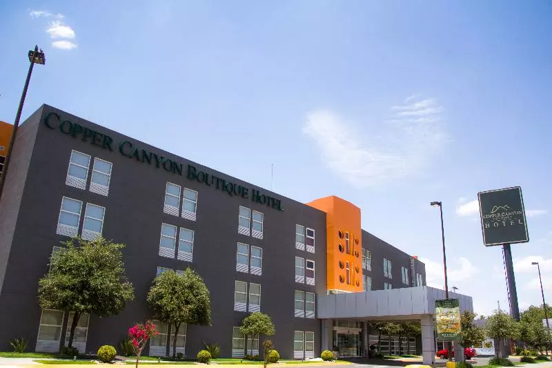 Copper Canyon Boutique Hotel