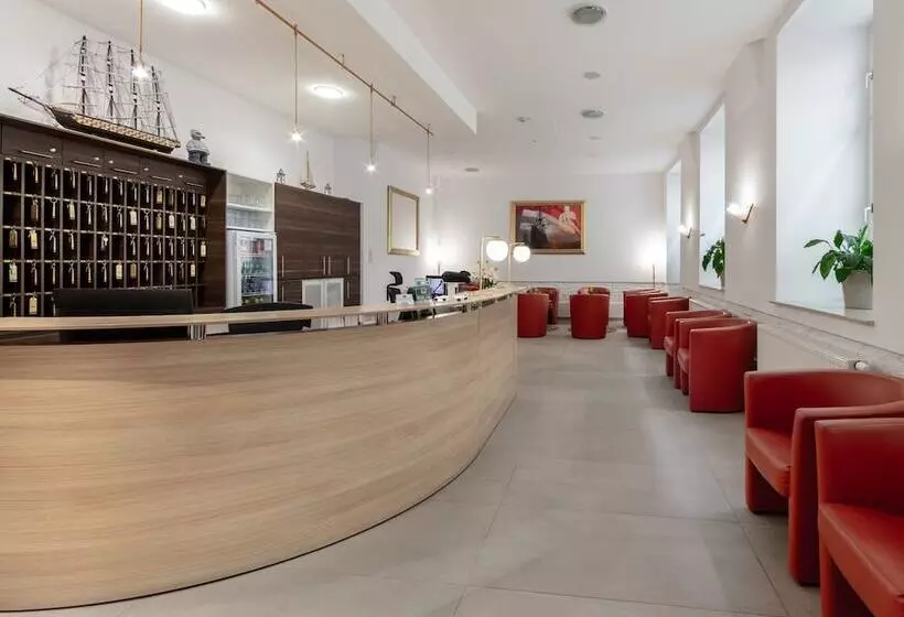 Fotos del hotel Admiral:  2