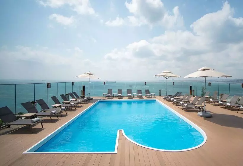 Fotos del hotel Doubletree By Hilton Istanbul  Moda:  2