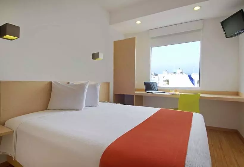 Fotos del hotel One Acapulco Costera:  2