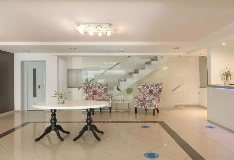 Fotos del hotel Sergios:  3