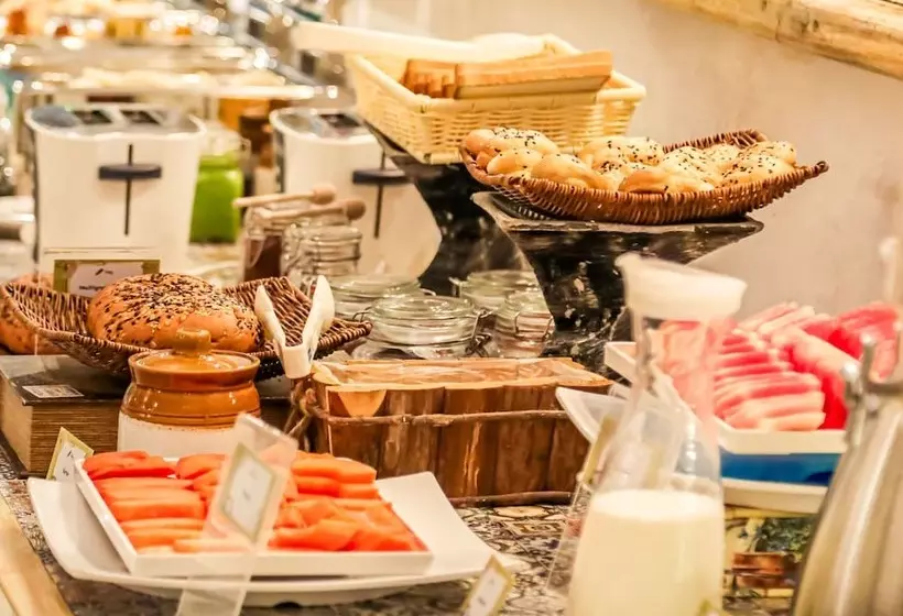 Fotos del hotel Bloom   Juhu:  15