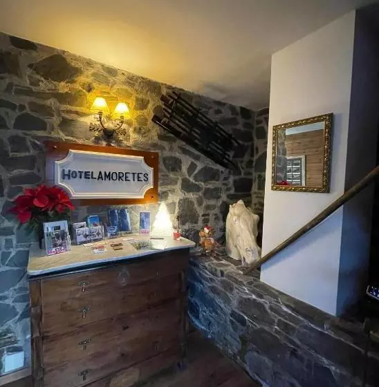 Fotos del hotel Amoretes:  2