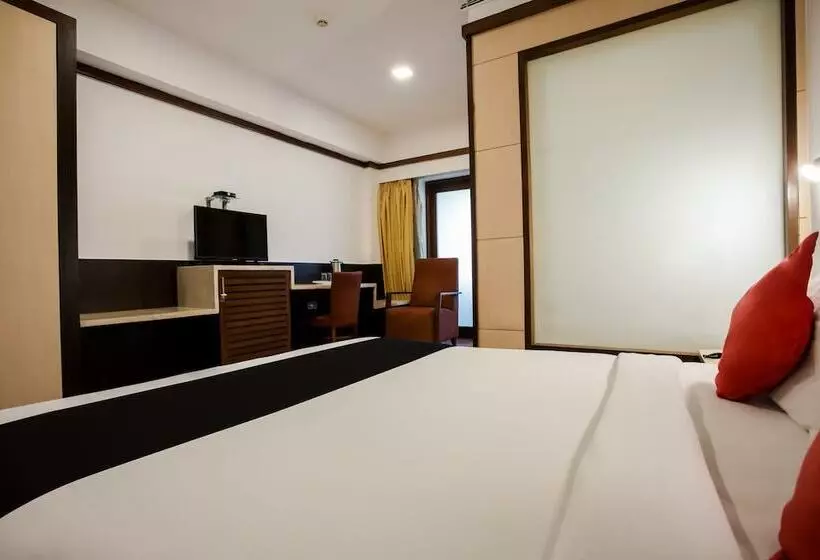 Fotos del hotel Capital O 33476 Lavender Bough:  8