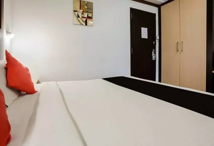 Fotos del hotel Capital O 33476 Lavender Bough:  18