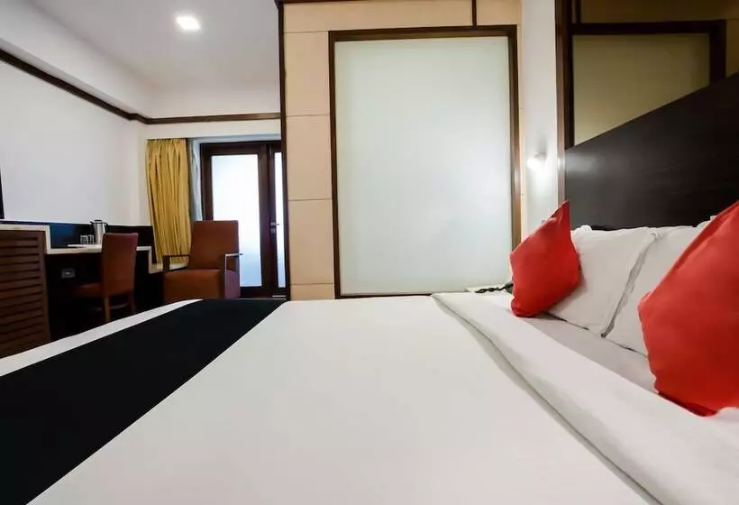 Fotos del hotel Capital O 33476 Lavender Bough:  16