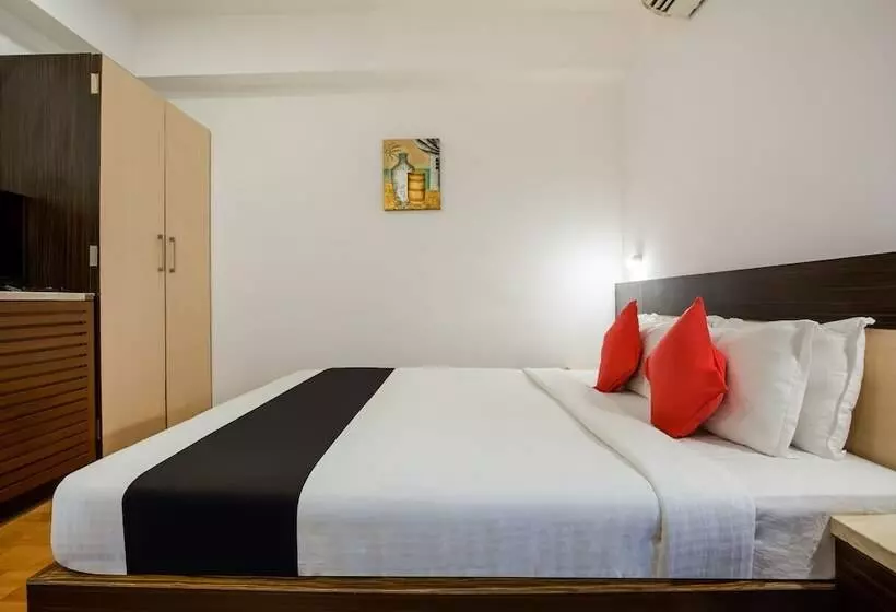 Fotos del hotel Capital O 33476 Lavender Bough:  2