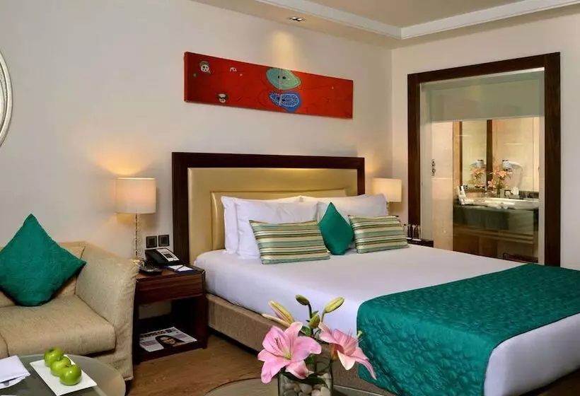 Fotos del hotel Golden Tulip Lucknow:  20