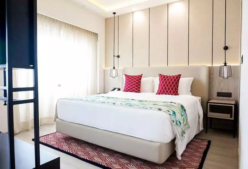 Fotos del hotel Golden Tulip Lucknow:  14