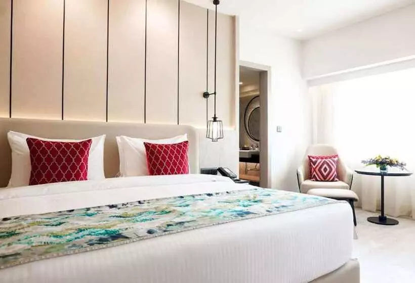 Fotos del hotel Golden Tulip Lucknow:  11