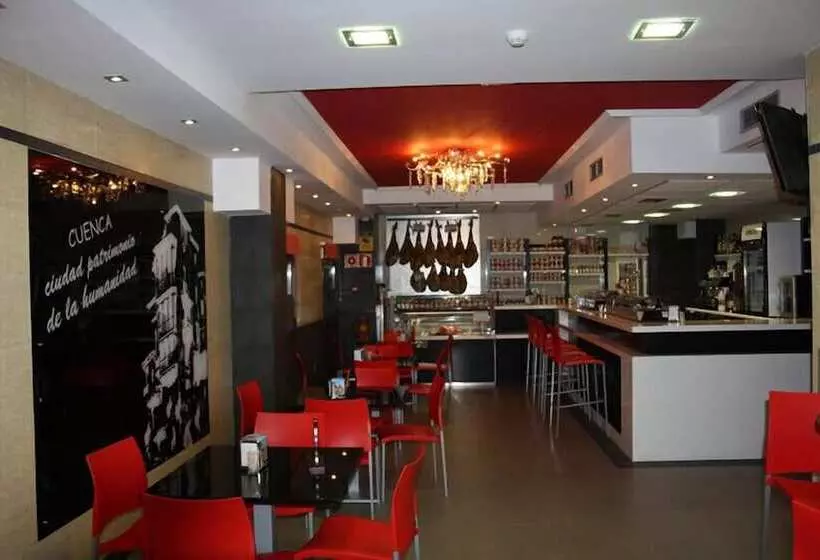 Fotos del hotel Lb Villa De Cuenca:  14