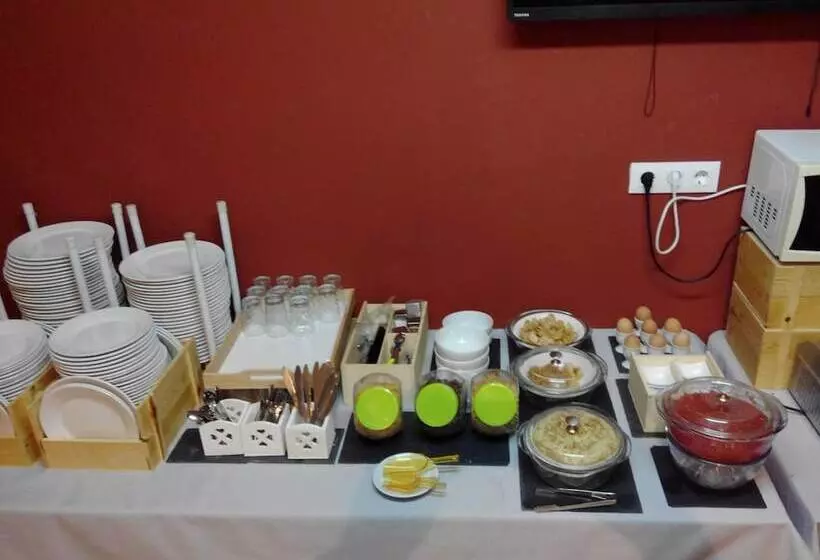 Fotos del hotel Lb Villa De Cuenca:  25