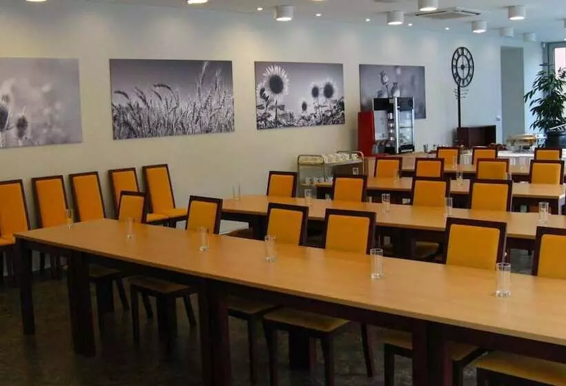 Fotos del hotel Senimo:  4