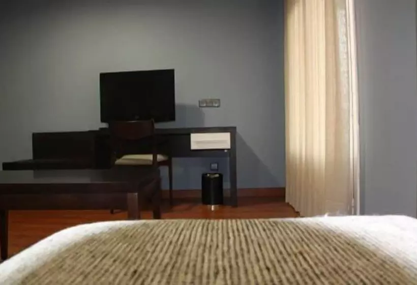 Fotos del hotel Villa De Andosilla:  16