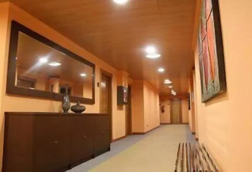 Fotos del hotel Villa De Andosilla:  12
