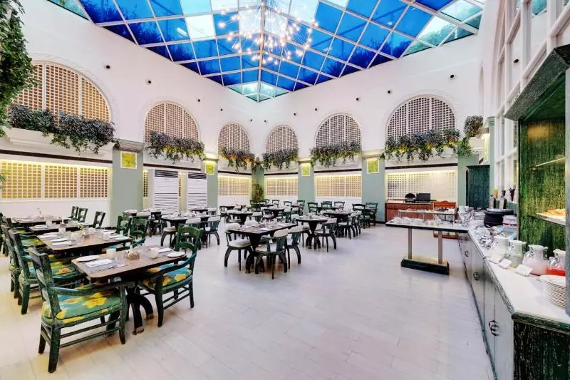 Fotos del hotel The E Square:  5