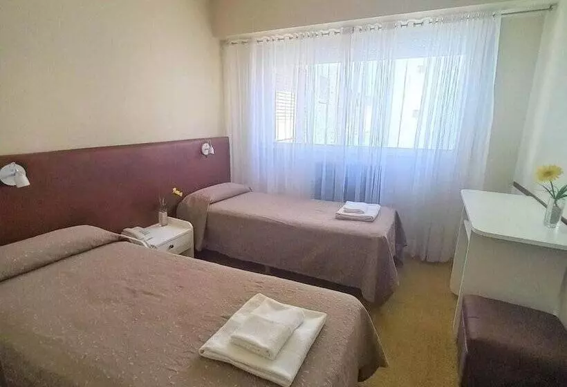 Fotos del hotel América:  13