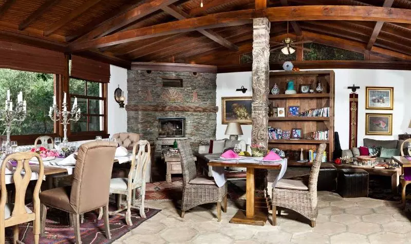 Fotos del hotel Gullu Konaklari:  18