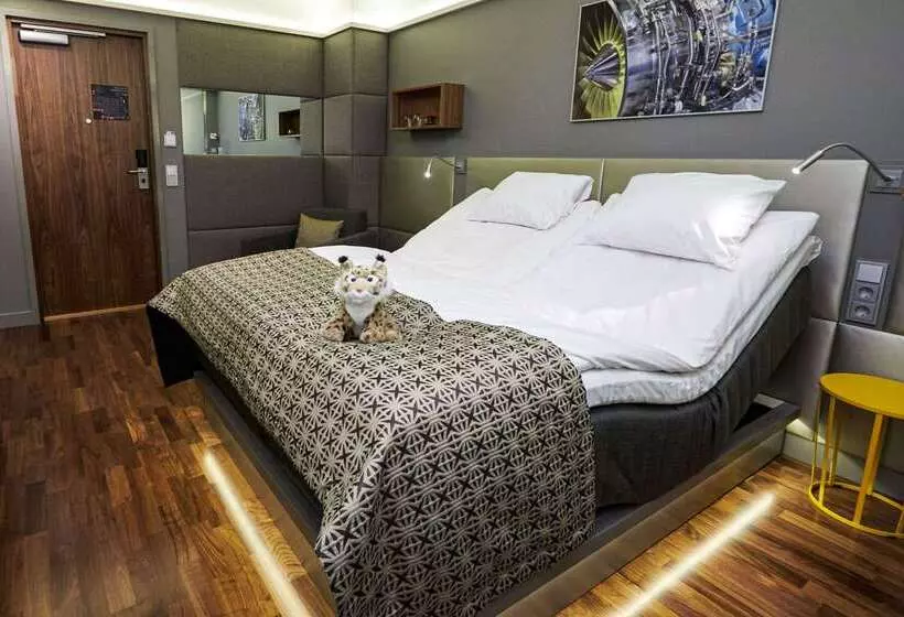 Fotos del hotel Glo  Airport:  9