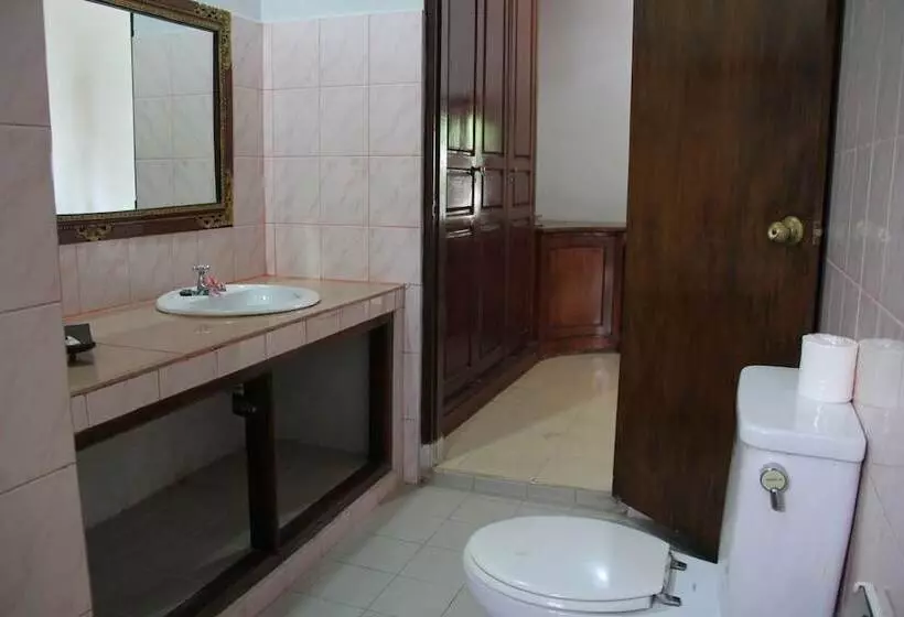 Fotos del hotel Stana Puri Gopa:  16