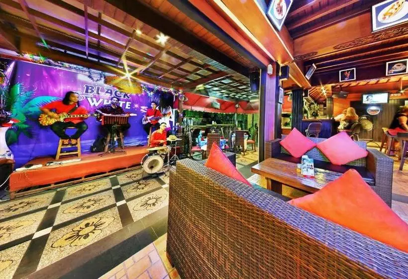 Fotos del hotel Satriya Cottages:  15