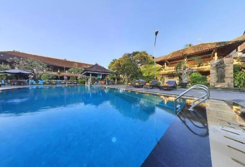 Fotos del hotel Satriya Cottages:  2