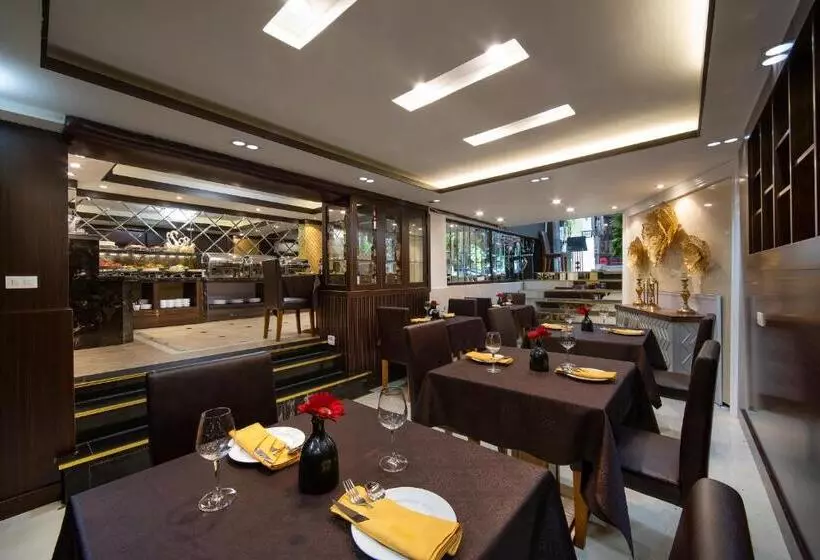 Fotos del hotel Splendid Holiday:  3