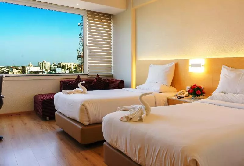 Fotos del hotel Gemini Continental, Hazratganj:  11