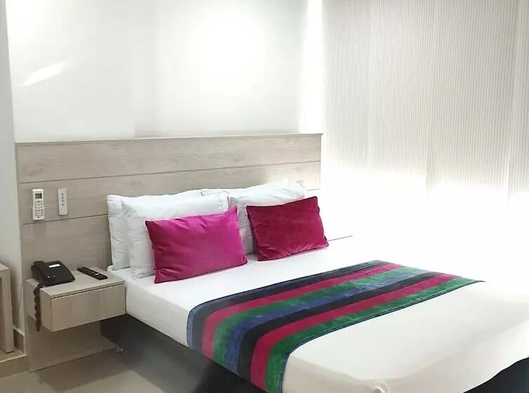 Fotos del hotel Suite Comfort:  3