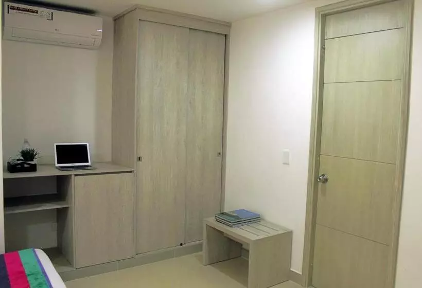 Fotos del hotel Suite Comfort:  2