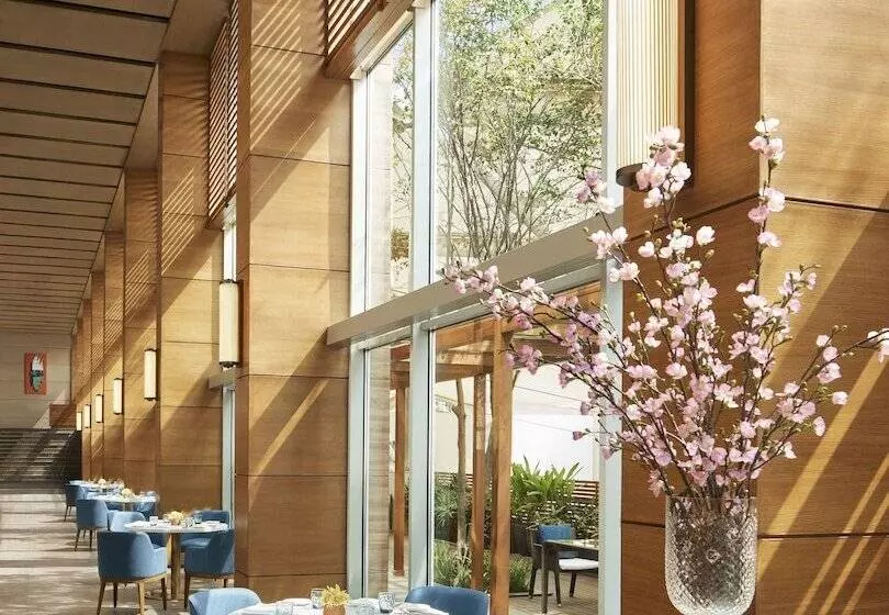 Fotos del hotel Swissotel Kolkata  An Accor:  5